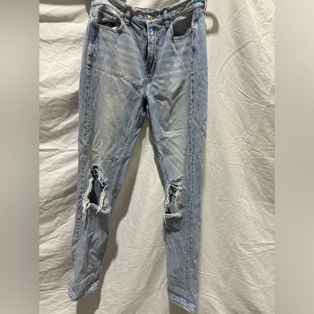 American Eagle By Payless Light Blue Distressed Jeans